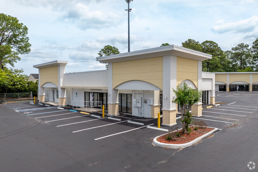 More Photos Of 9765 San Jose Blvd, Jacksonville Medical For Lease