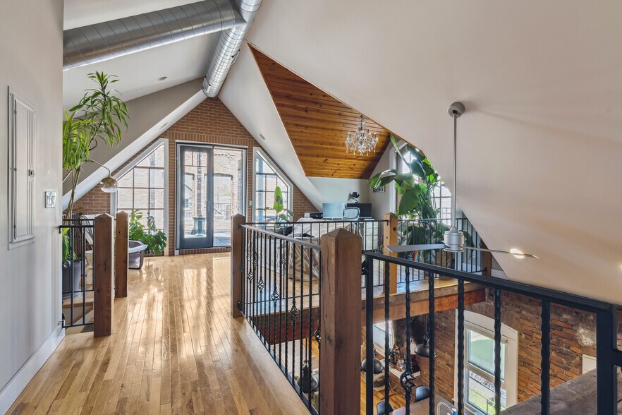 More Photos Of 801 Literary Rd, Cleveland Storefront Retail Residential For Sale