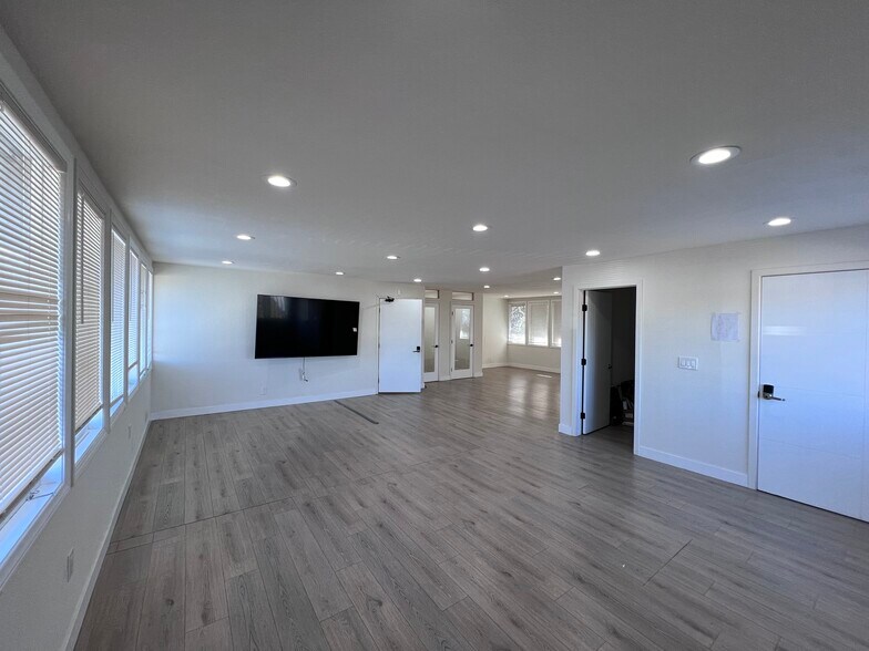 More Photos Of 97 Boston Ave, San Jose Office For Lease