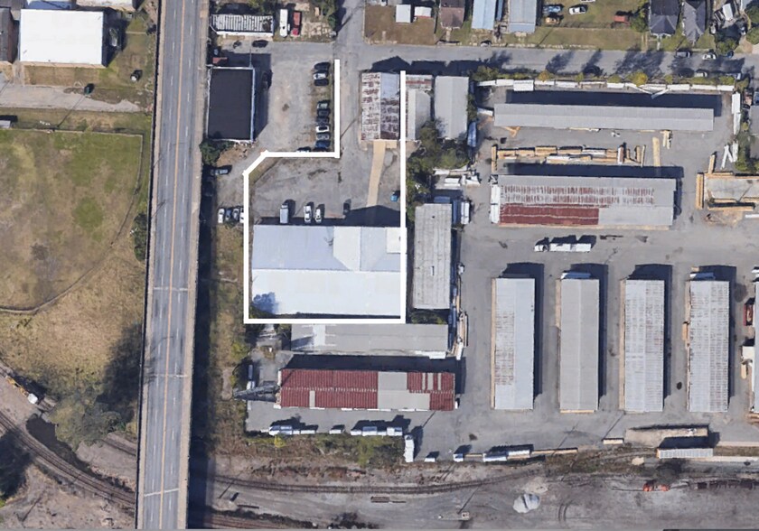 More Photos Of 100 E 11th St, North Little Rock Warehouse For Sale