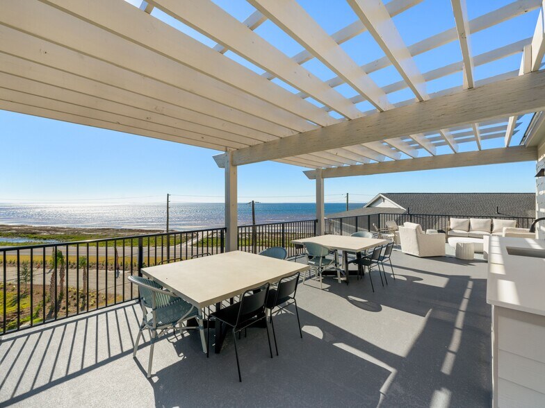 More Photos Of 2254 W Highway 98, Port Saint Joe Apartments For Sale