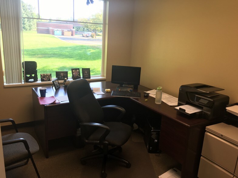 More Photos Of 115 Golf Course Rd, Logan Office For Sale
