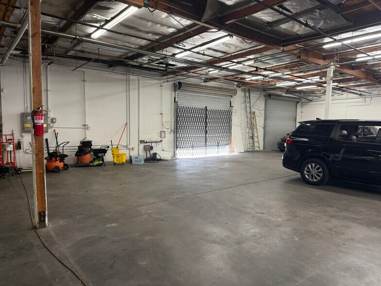 More Photos Of 1238-1254 E Cypress St, Covina Distribution For Lease