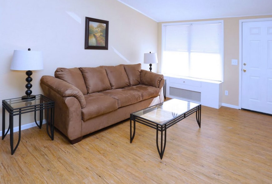 More Photos Of 1258 Sunset Blvd, Jesup Multifamily For Sale