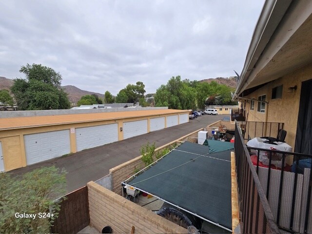 More Photos Of 17717 Scherzinger Ln, Santa Clarita Apartments For Sale