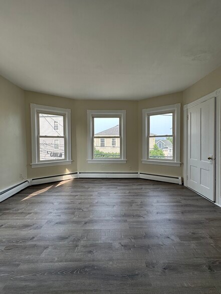 More Photos Of 79-81 Fales St, Central Falls Apartments For Sale