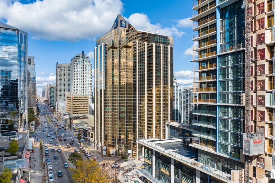 More Photos Of 5001 Yonge St, Toronto Office For Lease
