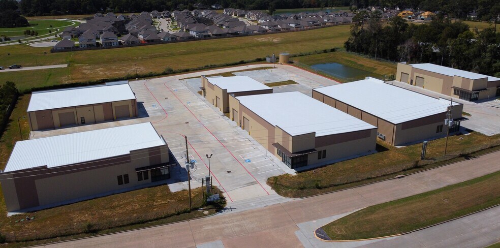 More Photos Of 11811 Champion Forest Dr, Houston Warehouse For Sale