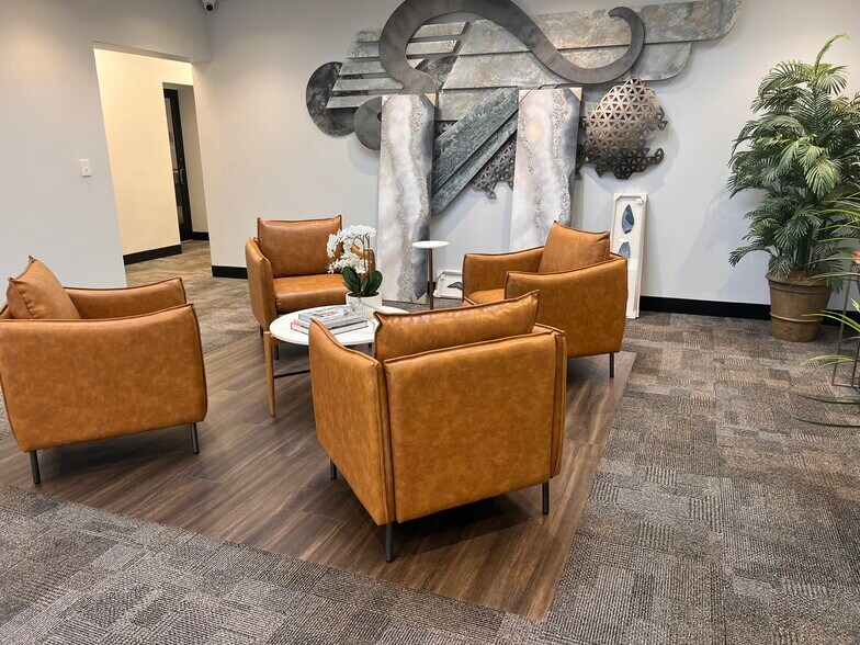 More Photos Of 160 Summit Ave, Montvale Medical For Lease