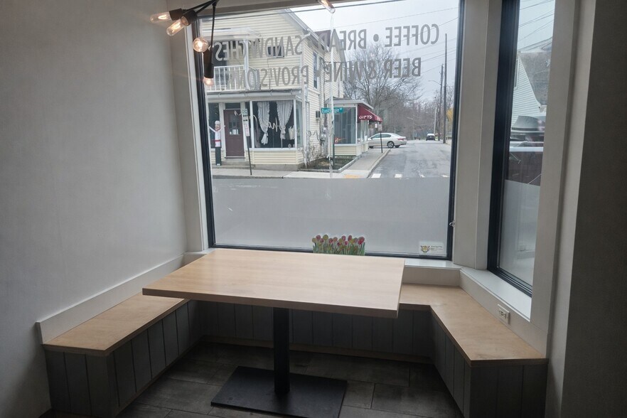 More Photos Of 10 E Main St, Pawling Restaurant For Lease