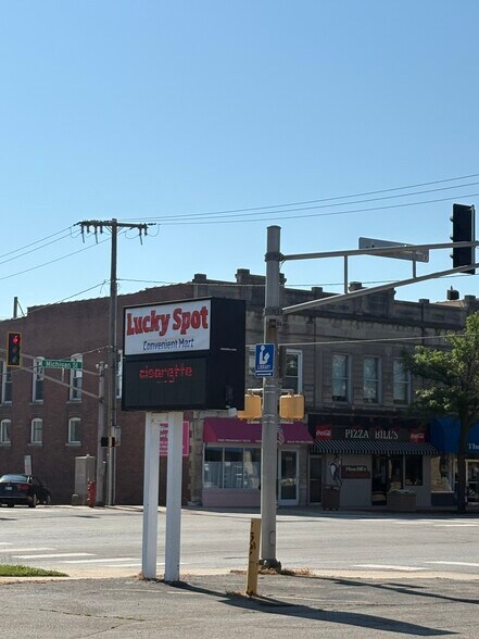 More Photos Of 301 N Michigan St, Plymouth Freestanding For Sale