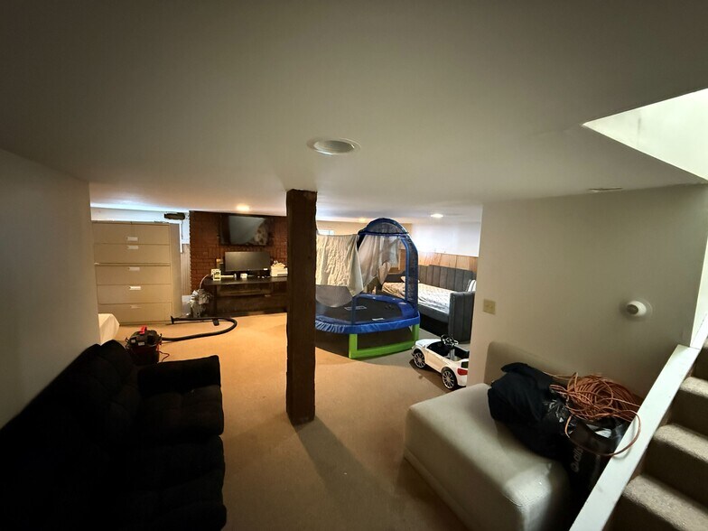 More Photos Of 23 Barlow St, St. Albans Town Convenience Store For Sale