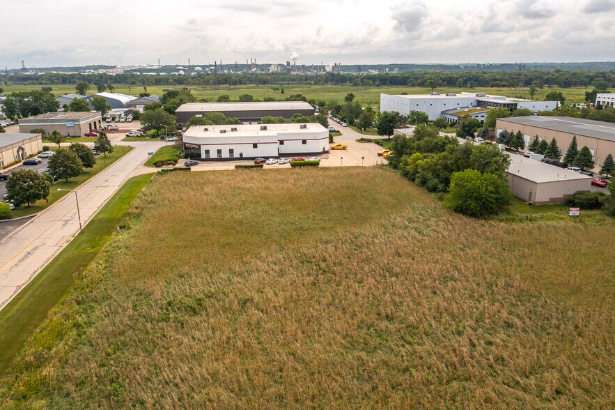 More Photos Of 33 E Belmont Dr, Romeoville Land For Sale