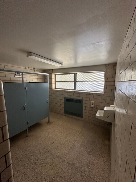 More Photos Of 252 Fordyce St, Pittsburgh Schools For Sale