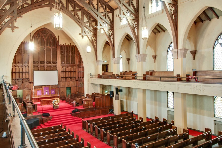 More Photos Of 464 E Walnut St, Pasadena Specialty For Lease