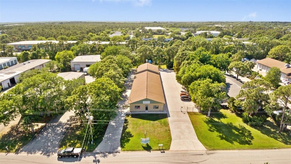 More Photos Of 772 Washburn Rd, Melbourne Light Manufacturing For Lease
