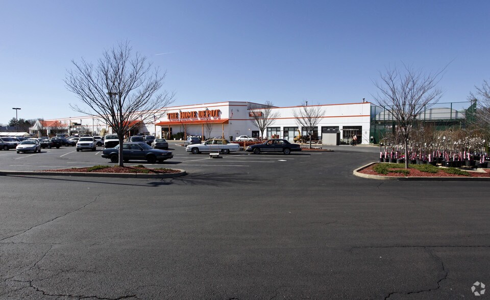 More Photos Of 1240-1336 Bristol Pike, Bensalem Unknown For Lease
