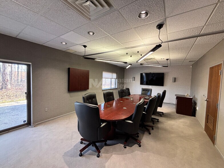 More Photos Of 2285 E Enterprise Pky, Twinsburg Office For Lease