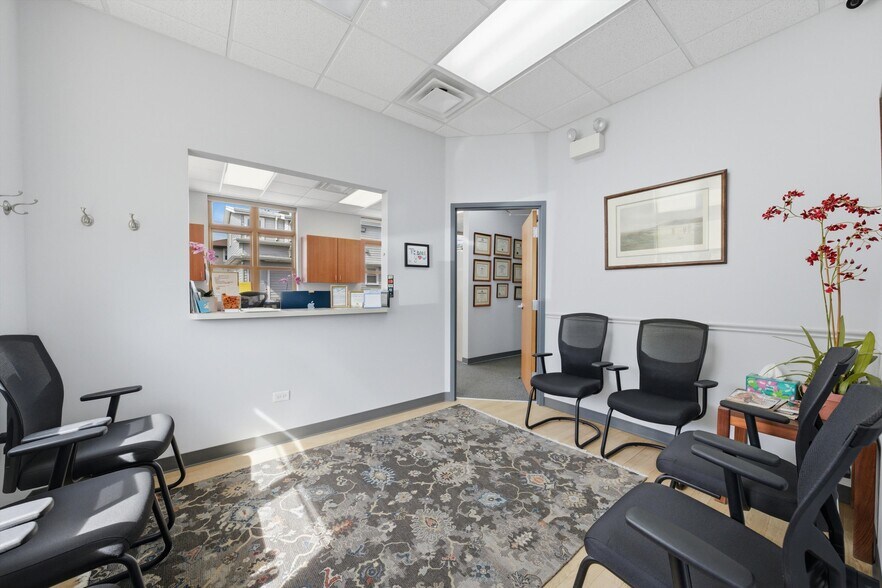 More Photos Of 828 N Cass Ave, Westmont Office For Sale
