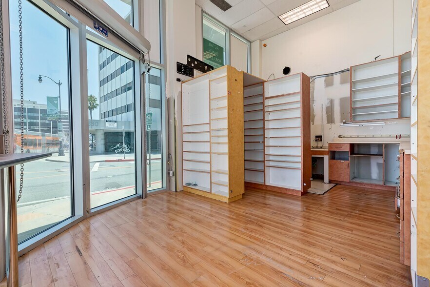 More Photos Of 8536 Wilshire Blvd, Beverly Hills Medical For Lease