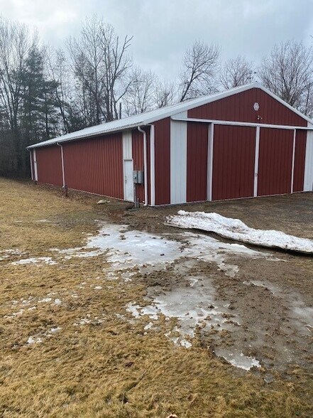 More Photos Of 9 Clark Rd, Litchfield Warehouse For Lease