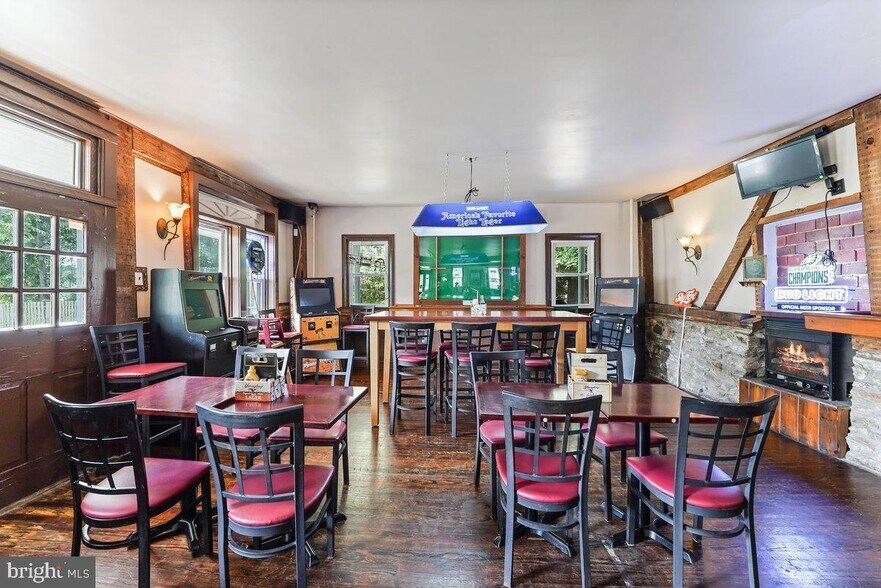 More Photos Of 2116 Old Route 100, Bechtelsville Restaurant For Sale