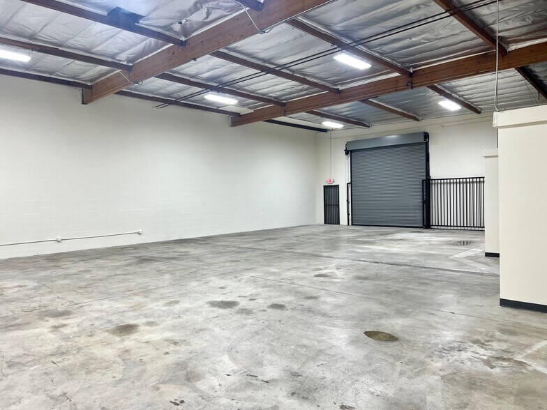 More Photos Of 1600 Chico Ave, South El Monte Warehouse For Lease