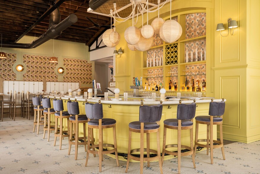 Primary Photo Of 55 S Market St, Charleston Restaurant For Lease