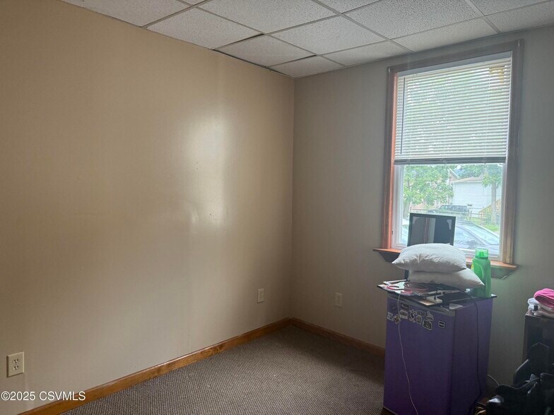 More Photos Of , Bloomsburg Unknown For Sale