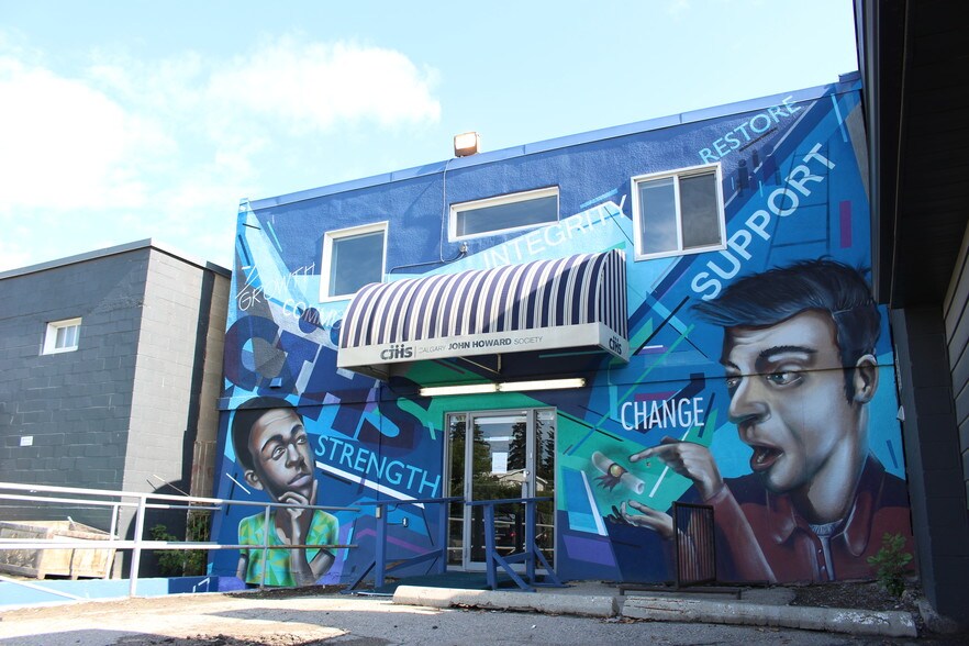 More Photos Of 917 9th Ave SE, Calgary General Retail For Lease