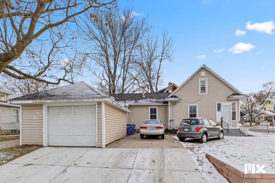 More Photos Of , Grand Rapids Multifamily For Sale