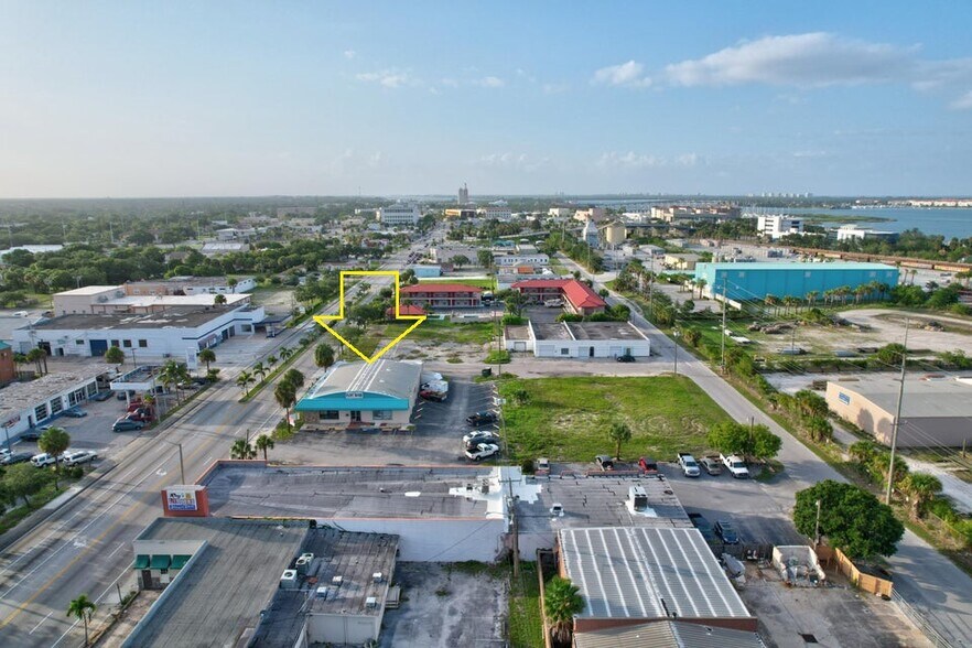 More Photos Of 706 S US Highway 1, Fort Pierce Freestanding For Sale