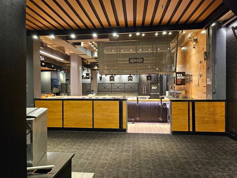 More Photos Of 1624 4th Ave, Seattle Office For Lease