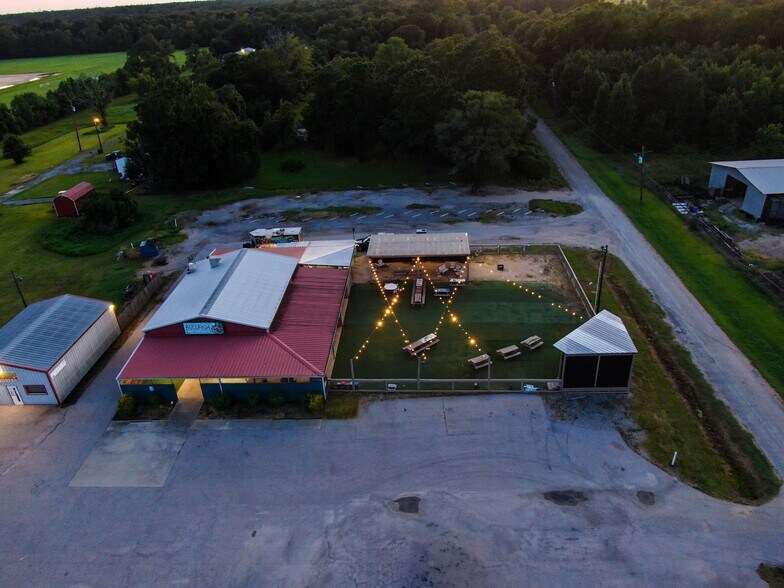 More Photos Of 6223 W Roundbunch Rd, Orange Restaurant For Sale