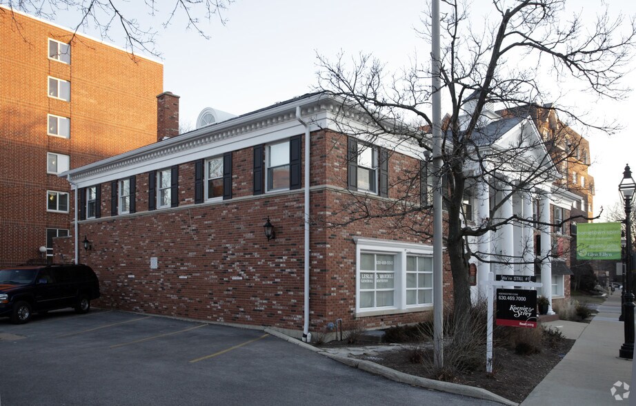 More Photos Of 550 Pennsylvania Ave, Glen Ellyn Office For Lease