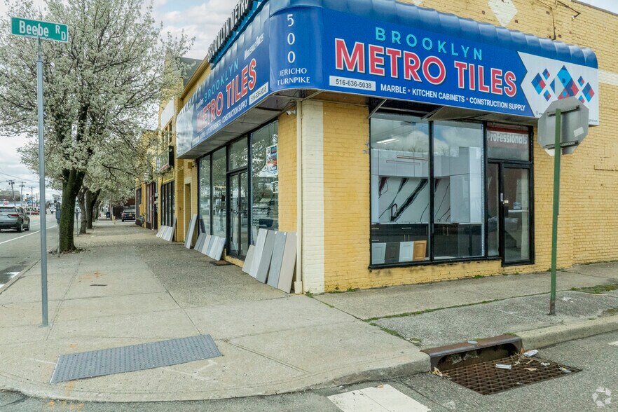 More Photos Of 500 Jericho Tpke, Mineola General Retail For Sale