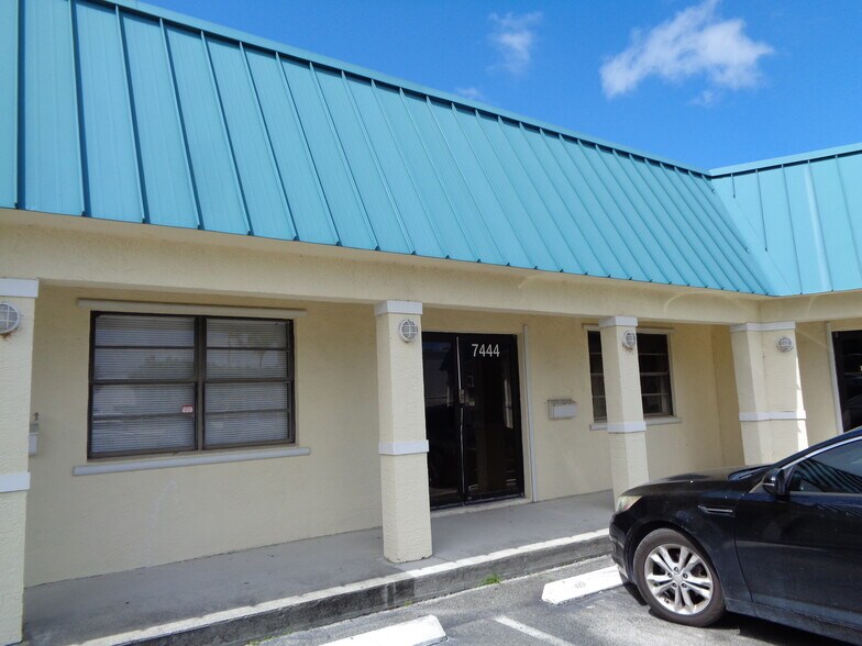 Primary Photo Of 7444 S Federal Hwy, Port Saint Lucie Office For Lease