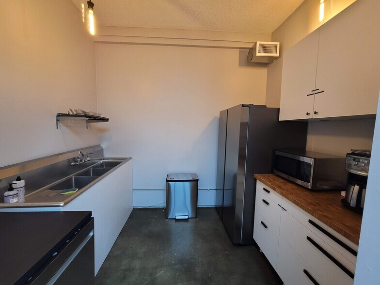 More Photos Of 8558 Washington Blvd, Culver City Loft Creative Space For Sale