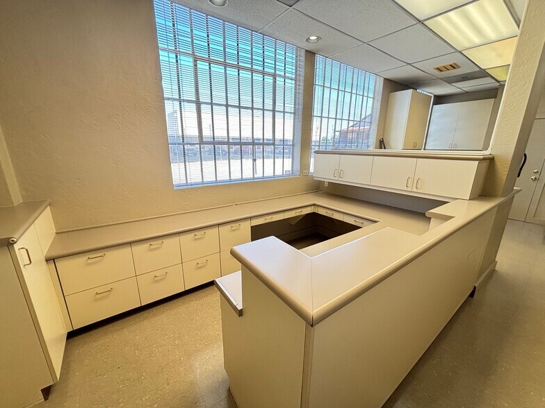 More Photos Of 1731 Leslie St, San Mateo Industrial For Sale