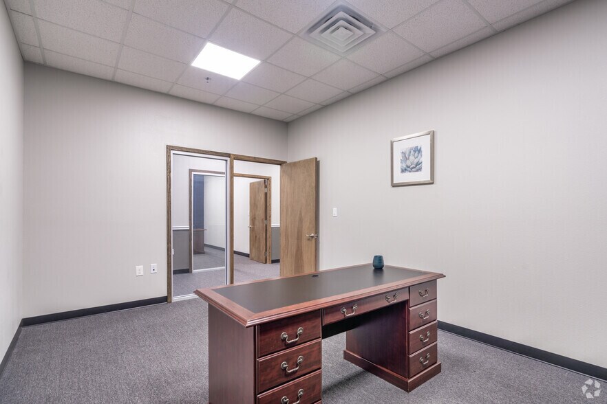 More Photos Of 10000 Emmett F Lowry Expy, Texas City Unknown For Lease