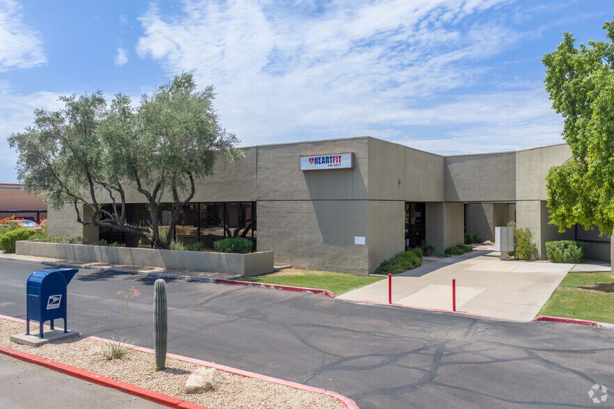 More Photos Of 1901 E University Dr, Mesa Office For Sale