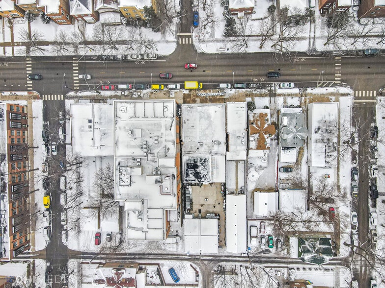 More Photos Of 2312 W Touhy Ave, Chicago General Retail For Sale