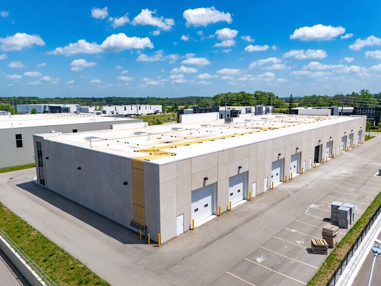 More Photos Of 125 Goddard Cres, Cambridge Warehouse For Sale