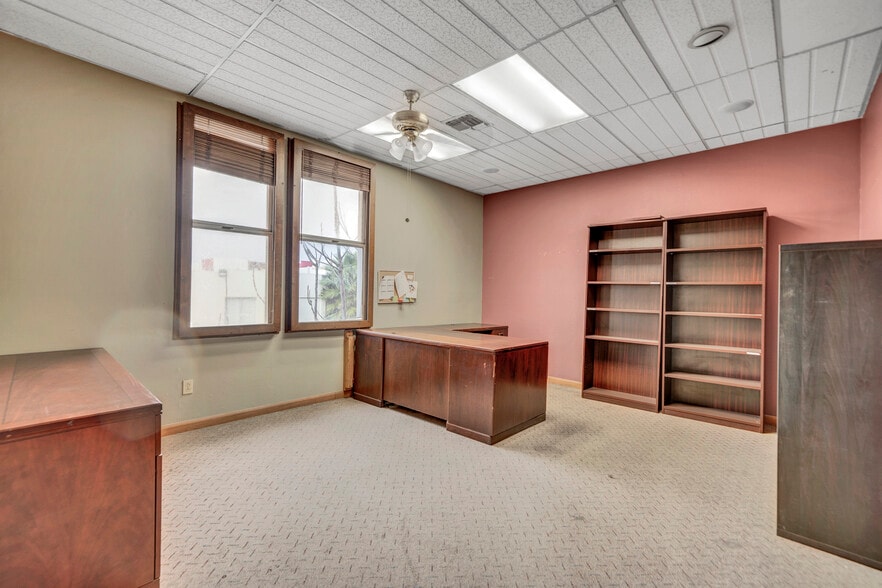 More Photos Of 333 E Channel St, Stockton Loft Creative Space For Sale