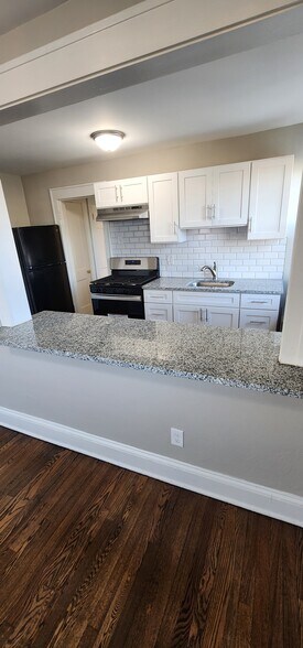 More Photos Of 611-620 N Pearl St, Albany Apartments For Sale