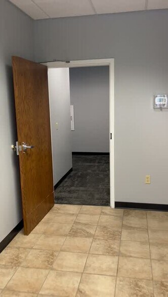 Primary Photo Of 110 Arrowhead Dr, Slippery Rock Office For Lease