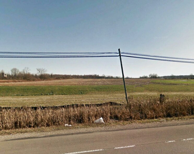 More Photos Of 6871 Columbus Pike, Lewis Center Land For Sale