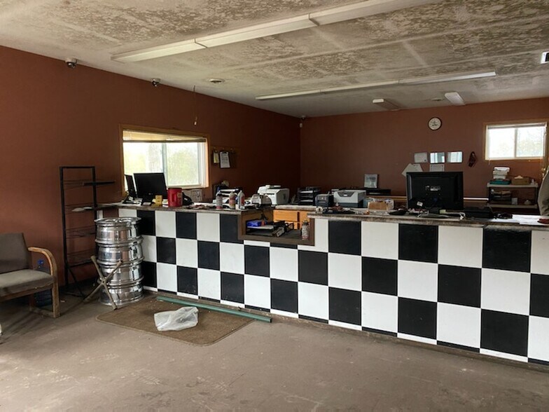 More Photos Of 410 1st St SE, Oronoco Industrial For Sale