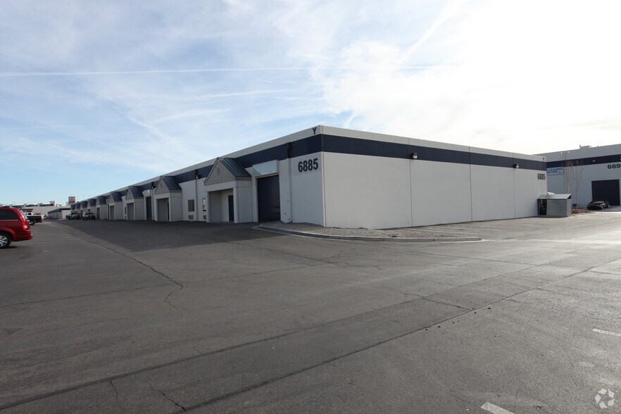 More Photos Of 6885 Speedway Blvd, Las Vegas Light Manufacturing For Lease