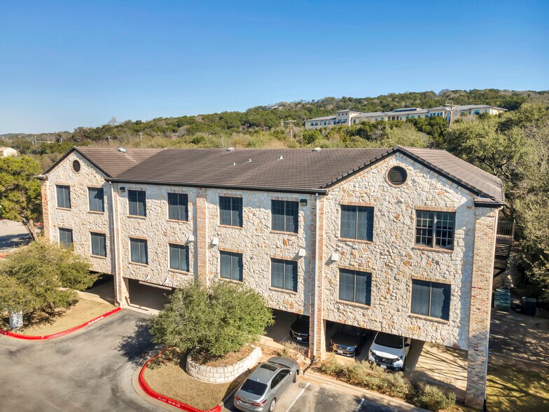 More Photos Of 4407 Bee Caves Rd, West Lake Hills Office For Lease